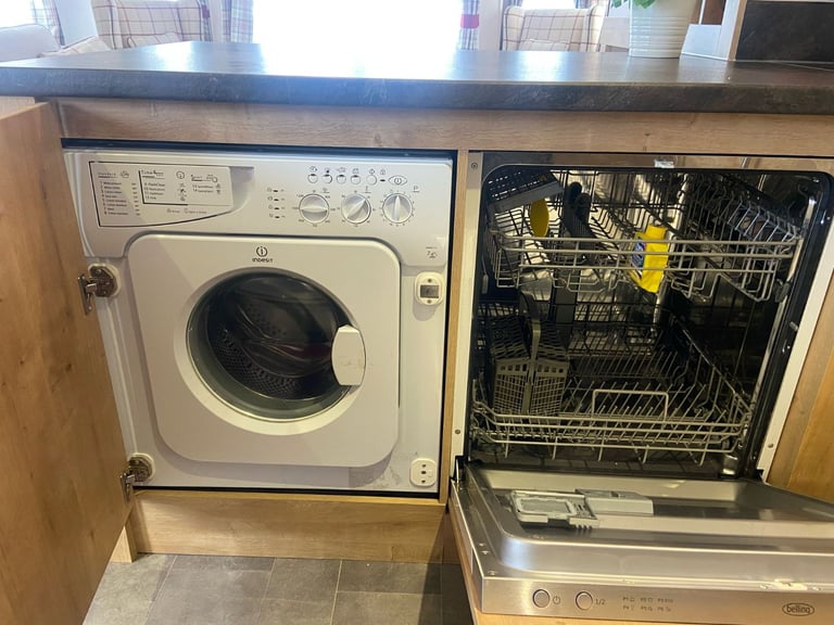 Luxury static caravan holiday home lodge at Swainby Country Park - All year access