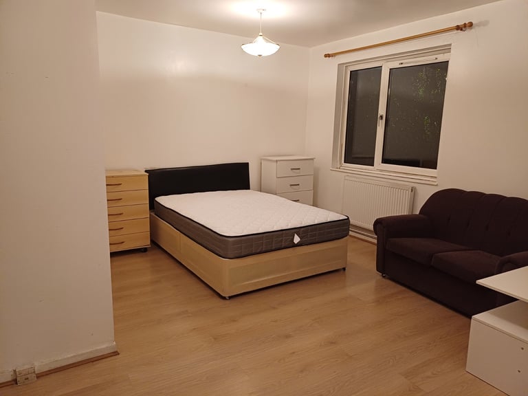 image for 1 bedroom flat in One Bed Flat for Rent â E2 6LP
