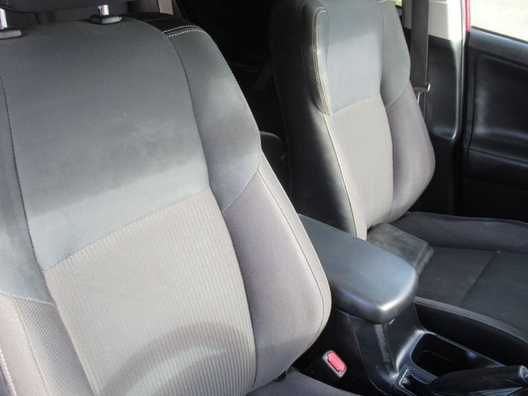 2014 14 TOYOTA RAV4 2.0 D-4D ICON SUV 5DR DIESEL MANUAL 2WD EURO 5 (S/S) (124 PS