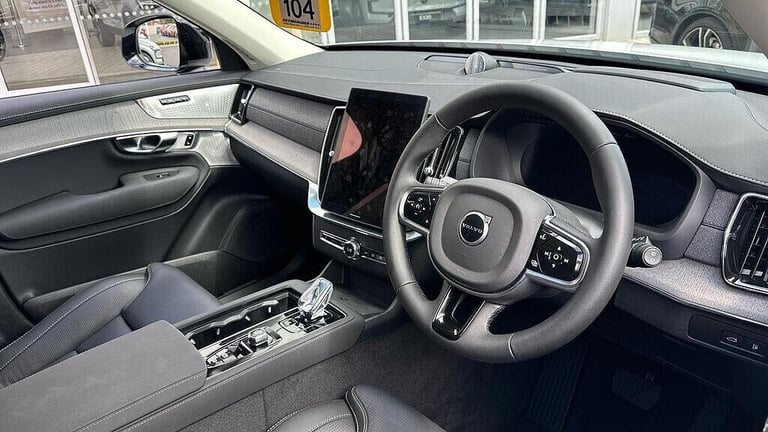  Volvo XC90 Ultra, T8 AWD Plug-in hybrid, Electric/Petrol, Dark, 7 Seats Petrol Automatic