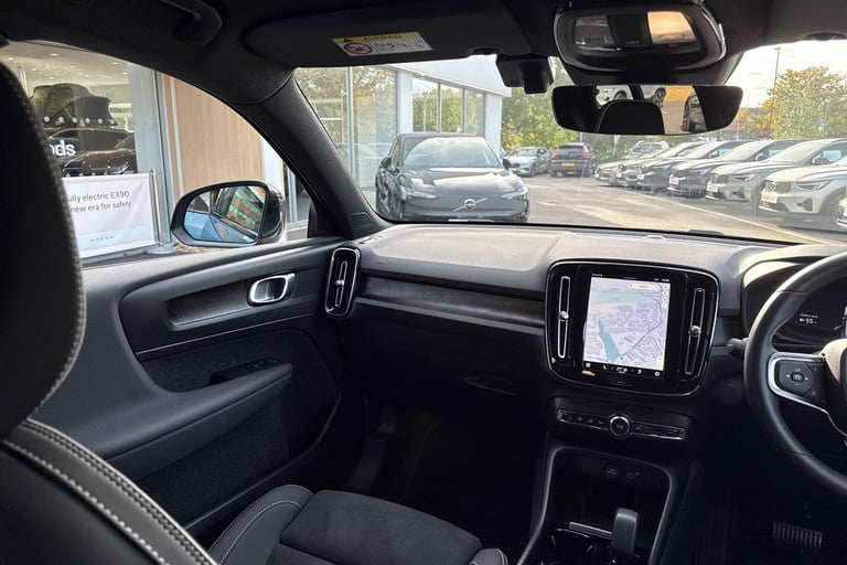 2025 Volvo EX40 185kW Extended Range Plus 78kWh 5dr Auto ESTATE ELECTRIC Automatic