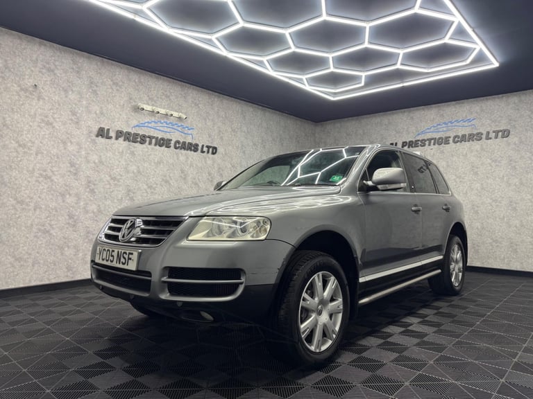image for 2005 Volkswagen Touareg 3.0 TDI V6 Sport 5dr ESTATE Diesel Automatic