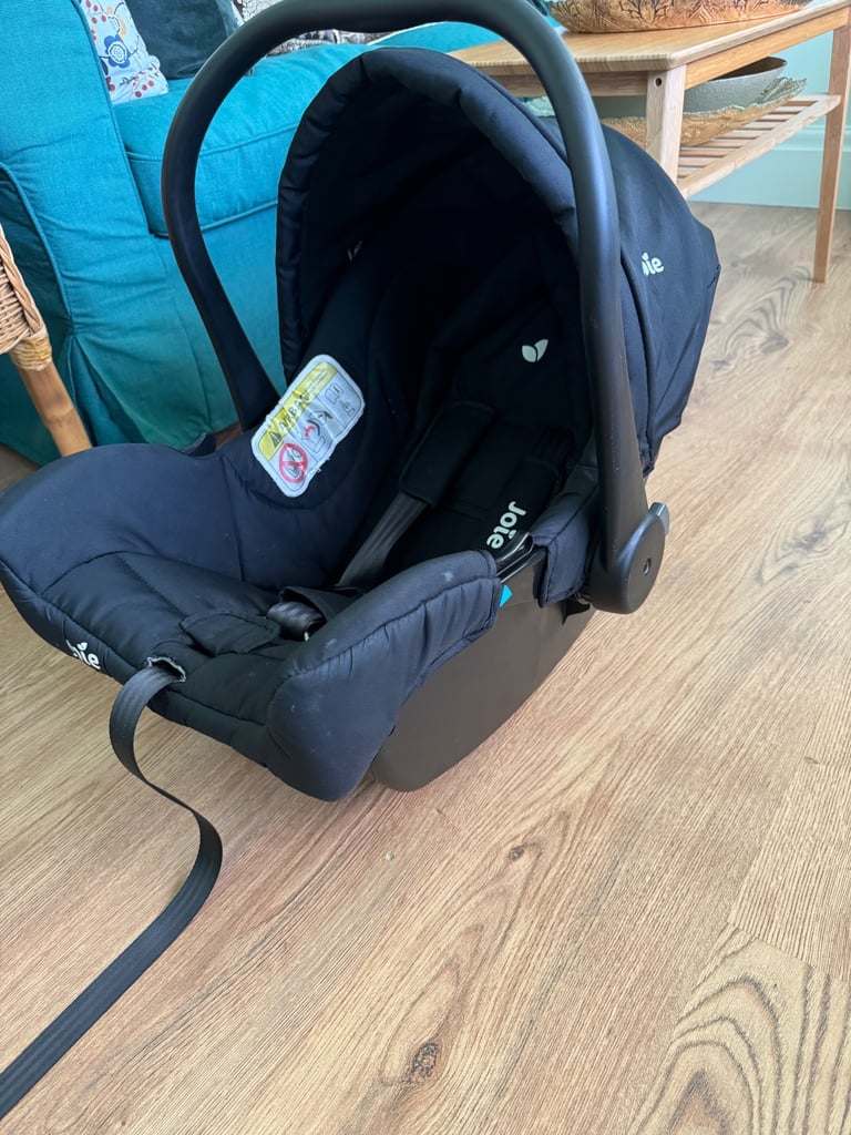 Joie Car Seat (Birth to 12 months)