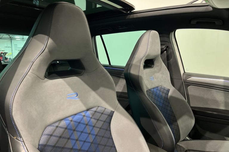 2023 72 VOLKSWAGEN TIGUAN 2.0 TSI R SUV 5DR PETROL DSG 4MOTION EURO 6 (S/S) (320