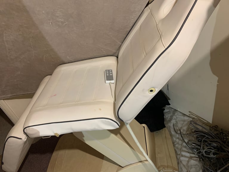 image for Electric beauty chair