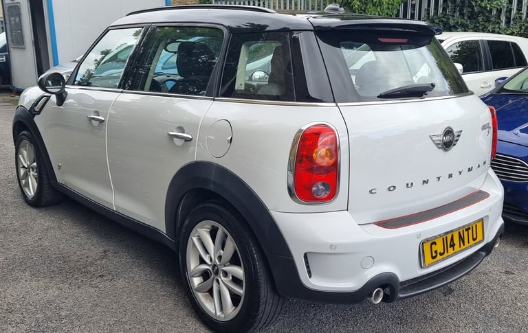 2014 MINI Countryman 2.0 Cooper S D 5dr Auto + LOW MILEAGE HATCHBACK Diesel Automatic
