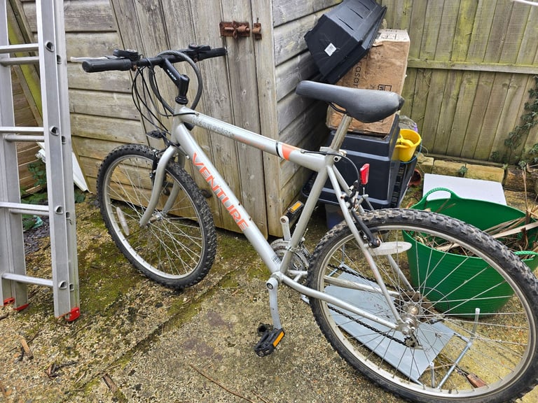 Venture mile master mega MTB mens mountain bike