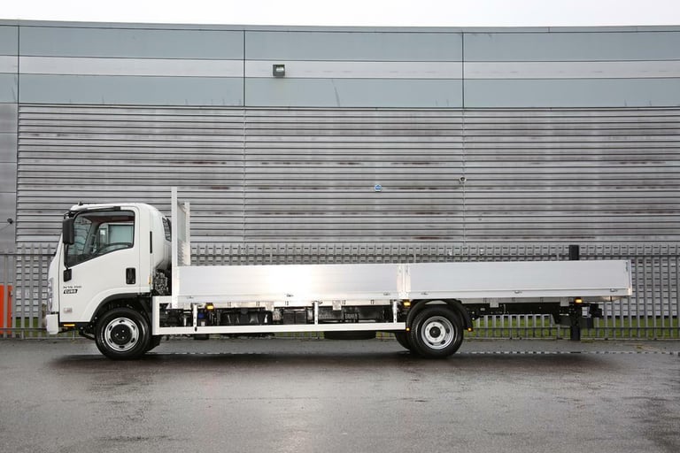 £42,950 + VAT NEW ISUZU N75 150 E 7.5t LWB Truck with Dropside Flatbed Body