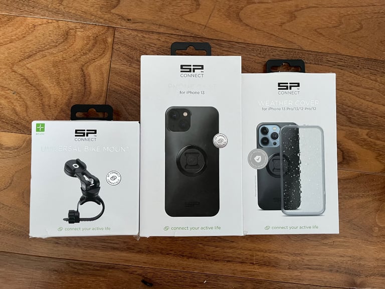 SP connect bike bundle: phone case, weather cover and bike mount (iPhone 13)