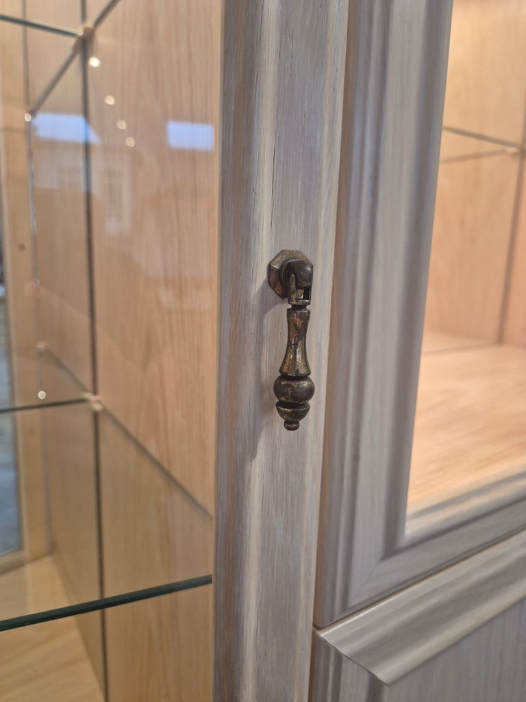 G Plan Limed Oak Large Display Mirrored Cabinet in limed oak with lighting and glass doors.
