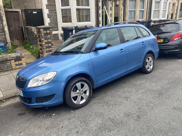 Skoda, FABIA, Estate, 2014, Manual, 1197 (cc), 5 doors