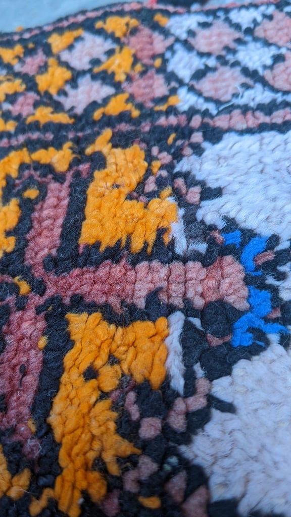 vintage moroccan rug 152 x 116 cm