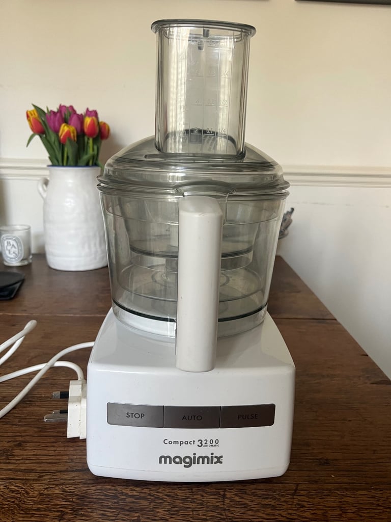 image for Great condition Kitchen Aid Magimix Compacyy 3200