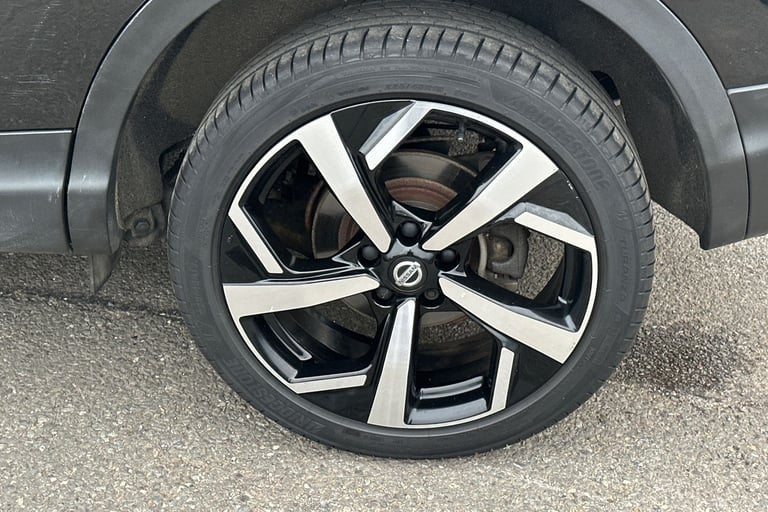 2020 Nissan Qashqai 1.3 DiG-T Tekna 5dr Hatchback Petrol Manual
