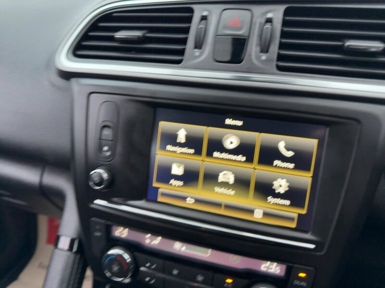 2017 Renault Kadjar TCe Dynamique Nav SUV Petrol Manual