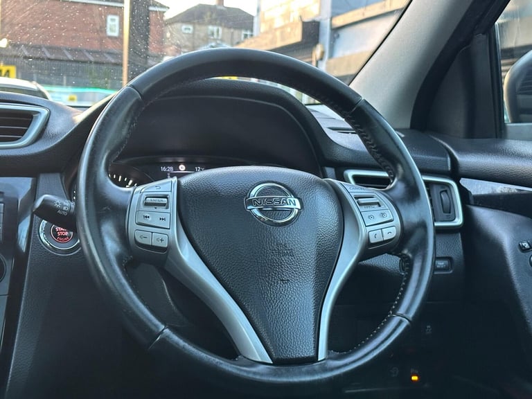 2014 Nissan Qashqai 1.2 DIG-T Acenta Premium 2WD Euro 5 (s/s) 5dr HATCHBACK Petrol Manual