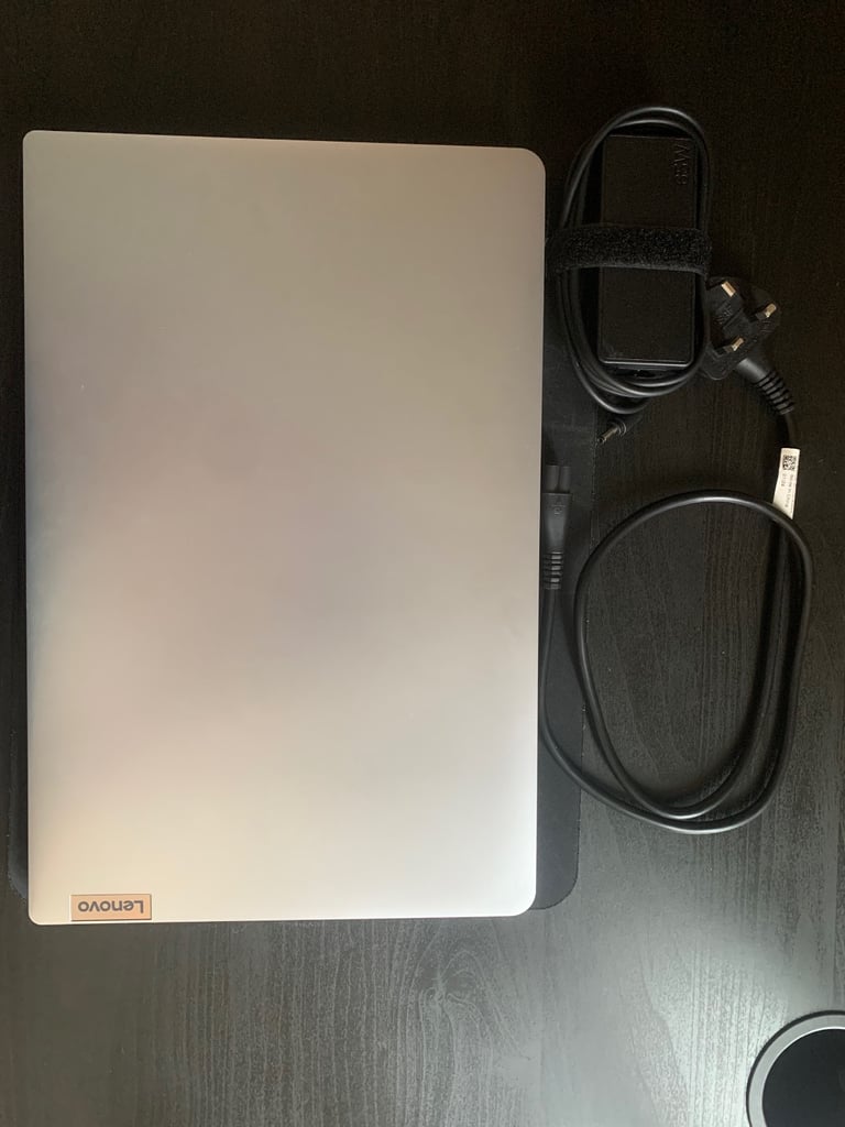 Lenovo IdeaPad 1 – AMD Ryzen 5000, 512GB SSD, Full HD – 1 Year Old, Excellent Condition