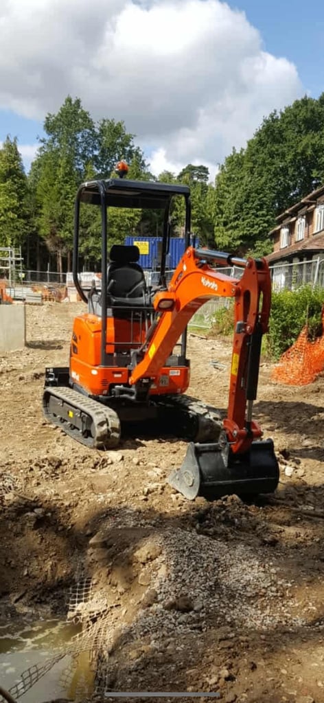 Kabota U17 digger for sale 1100 hours no vat