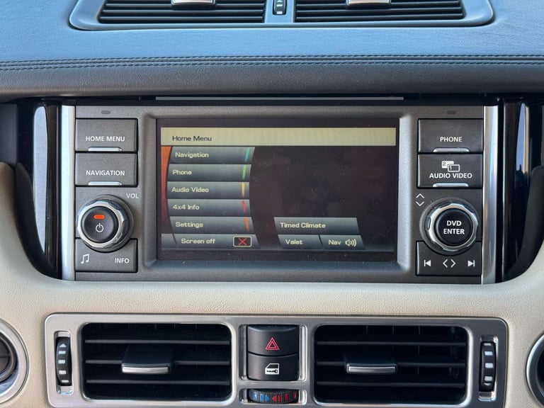 2012 Land Rover Range Rover 4.4 Range Rover Vogue SE TDV8 Automatic 4WD 5dr - NATIONAL DELIVERY* ...