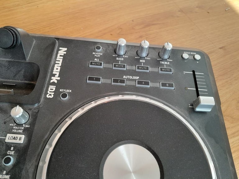 Numark IDJ3