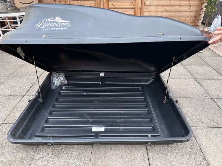 Car roof storage / box - Auto-Plas 415 Litre Black Roof Box with Fittings