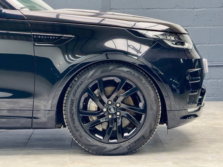 2019 Land Rover Discovery 3.0 SD V6 Landmark Edition SUV 5dr Diesel Auto 4WD Euro 6 (s/s) (306 ps...