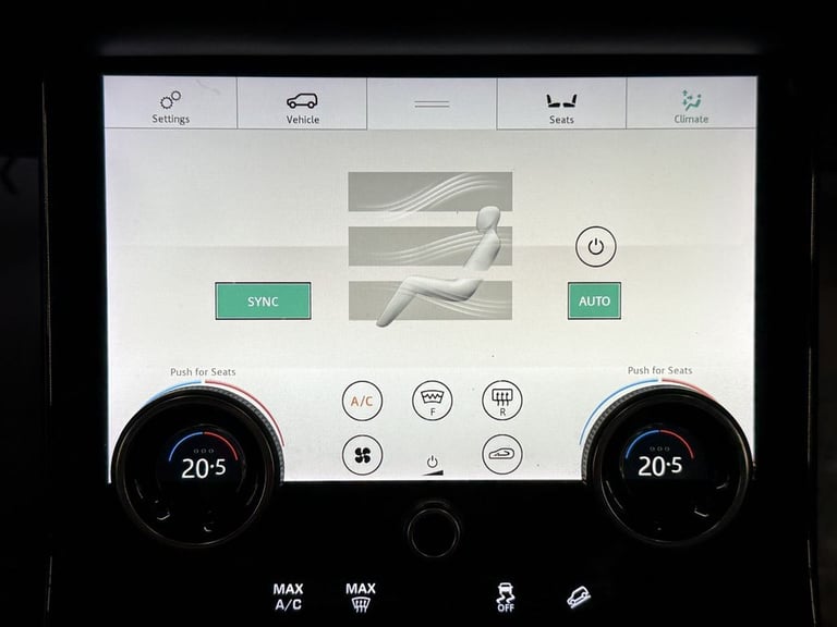 2018 Land Rover Range Rover Velar 2.0 D240 R-Dynamic HSE SUV 5dr Diesel Auto 4WD Euro 6 (s/s) (24...