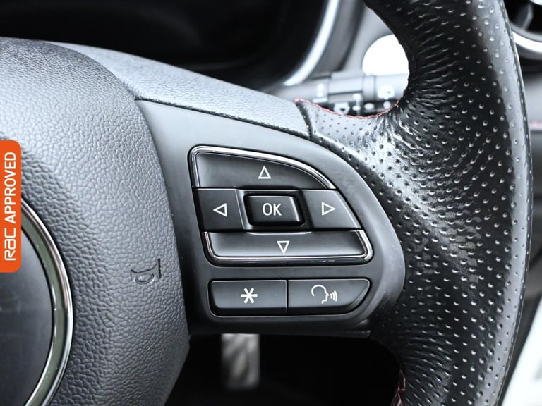 2022 MG MG HS 1.5 T-GDI PHEV Exclusive 5dr Auto ESTATE PETROL/ELECTRIC Automatic