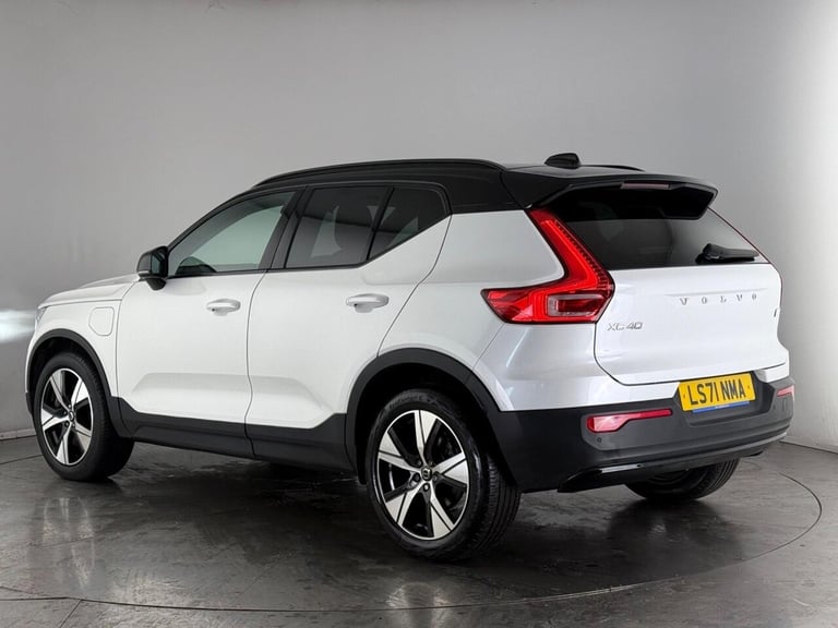 2021 Volvo XC40 1.5h T5 Twin Engine Recharge 10.7kWh R-Design Auto Euro 6 (s/s) 5dr ESTATE PETROL...