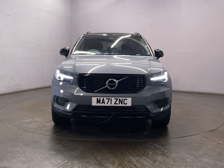 2021 Volvo XC40 2.0 B4 MHEV R-Design SUV 5dr Petrol Hybrid Auto Euro 6 (s/s) (197 ps) ESTATE PETR...