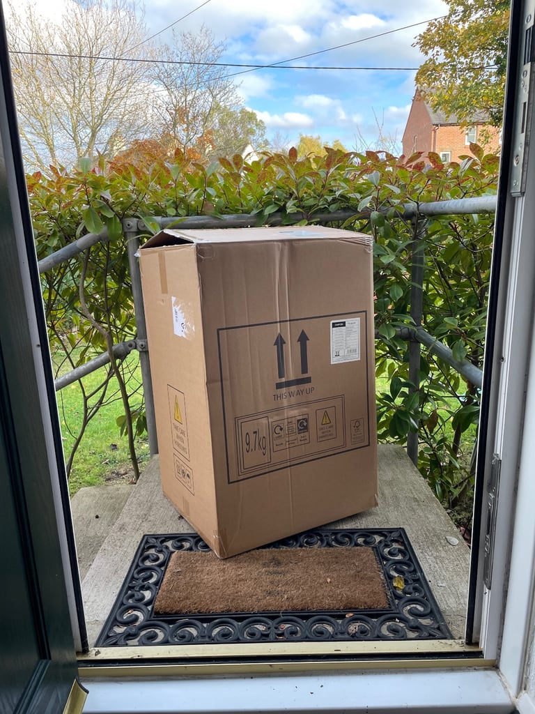 image for Sturdy Cardboard Box