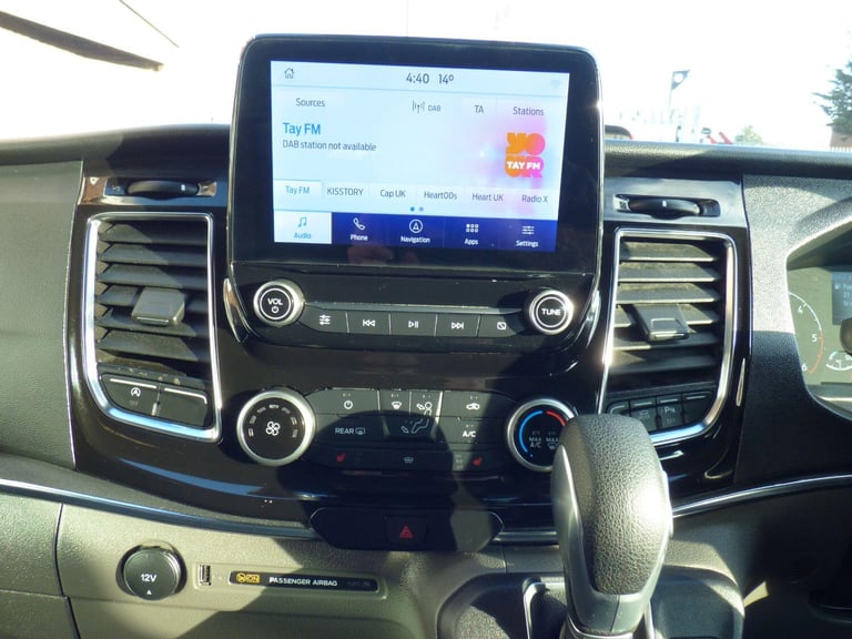 FORD TOURNEO CUSTOM 2.0 Tourneo Custom Titanium Bus M1 320 L2 2.0L EcoBlue