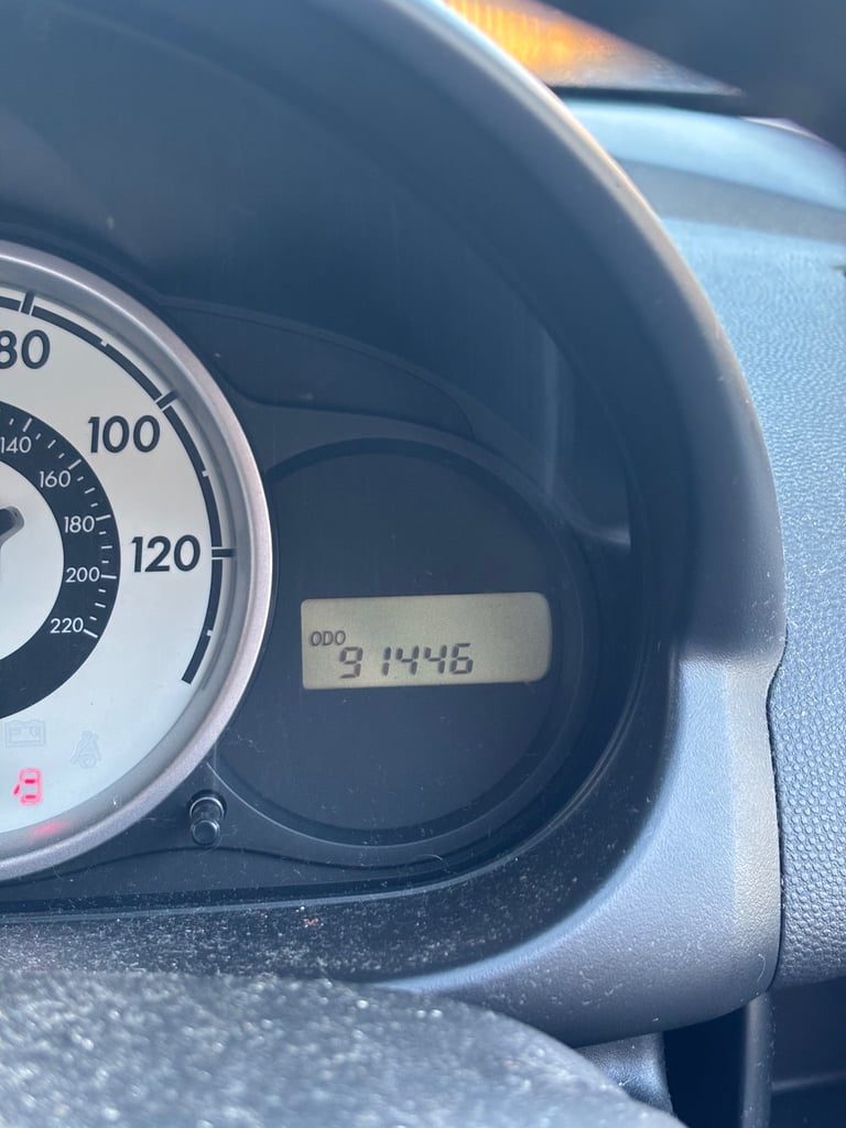 Mazda, 2, Hatchback, 2010, Manual, 1349 (cc), 5 doors