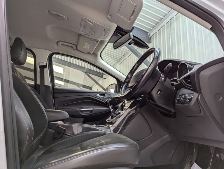 2017 Ford Kuga 2.0 Kuga Titanium TDCi 4x4 4WD 5dr SUV Diesel Manual