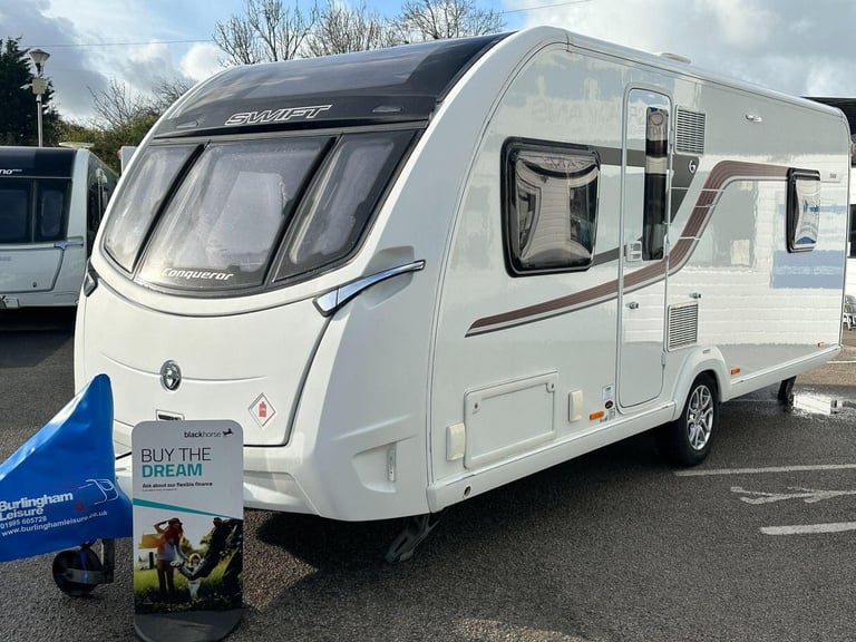 Swift Conqueror 560 - ATC / Solar Panel / Full Size Fridge Freezer - Rear Island