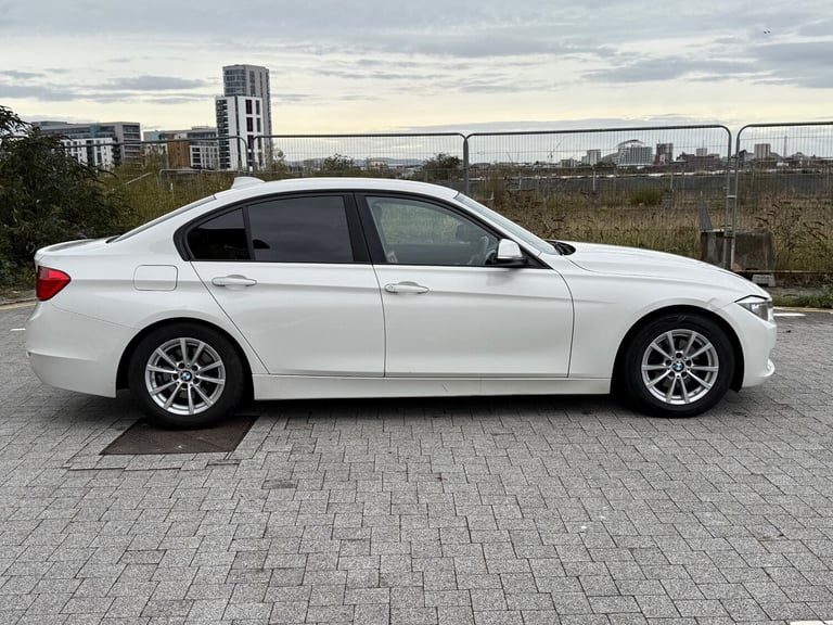 2014 BMW 3 Series 320d EfficientDynamics Business 4dr SALOON Diesel Manual