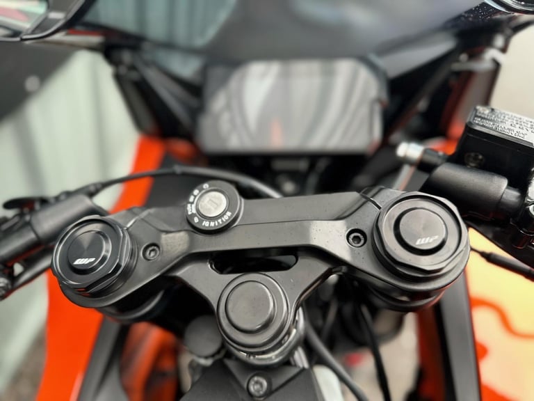 2024 KTM RC 125 MOTORCYCLE