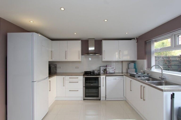 Canary Wharf Double Room Available Now 0 Deposit Acailable