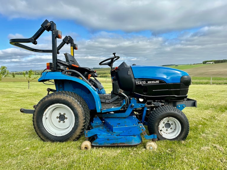 Ford compact tractor 60" mower 