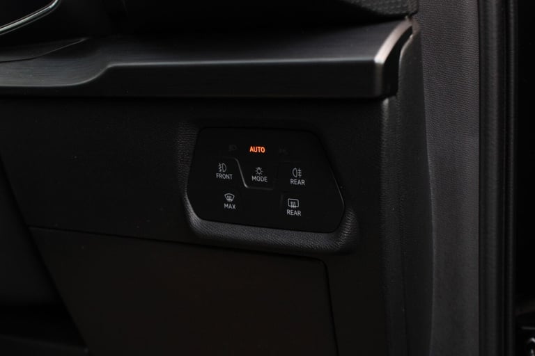 2020 Cupra Leon 1.4 eHybrid 12.8kWh First Edition DSG Euro 6 (s/s) 5dr ESTATE Petrol/Electric Hyb...