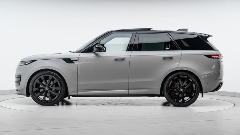 2023 Land Rover Range Rover Sport (73 Reg) 3.0 D300 Dynamic SE (Black Pack) Estate DIESEL/MHEV Au...