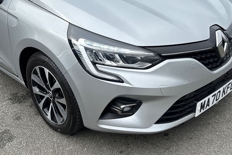 2020 Renault Clio 1.0 TCe Iconic Euro 6 (s/s) 5dr Hatchback PETROL Manual