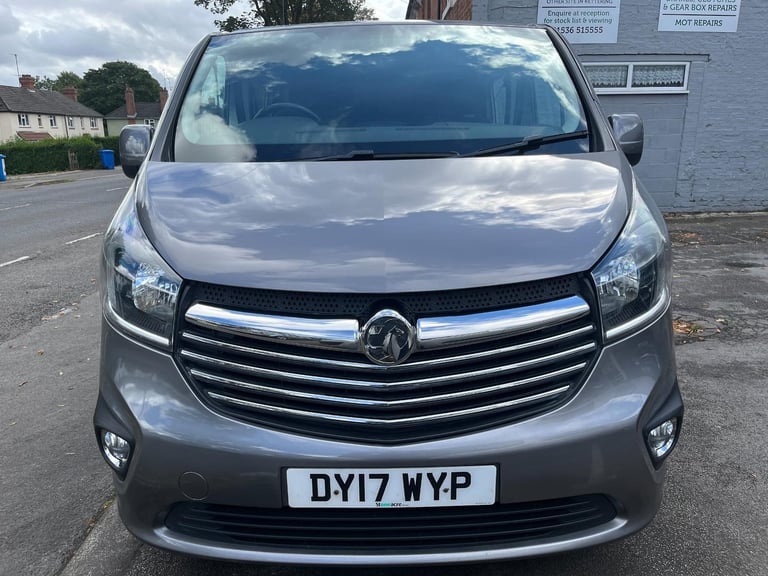 Vauxhall Vivaro 2900 1.6CDTI BiTurbo 125PS Sportive 6 Seat LWB Crew Van 2017/17