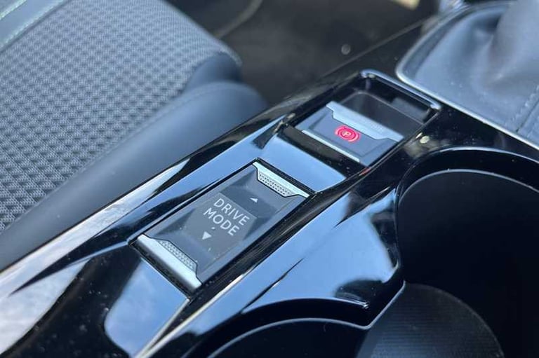 2023 Peugeot 208 1.2 PureTech 100 GT 5dr HATCHBACK PETROL Manual