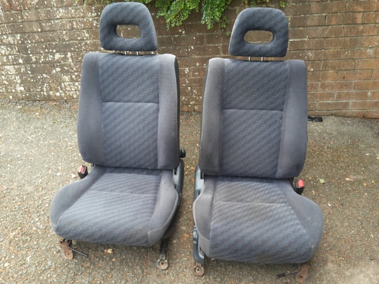 Breaking Honda Civic EK3 Hatchback 1996 - 2001 EJ9 EK EK4 VTI EK9 Type R B Series B16 B18 K20 Engine