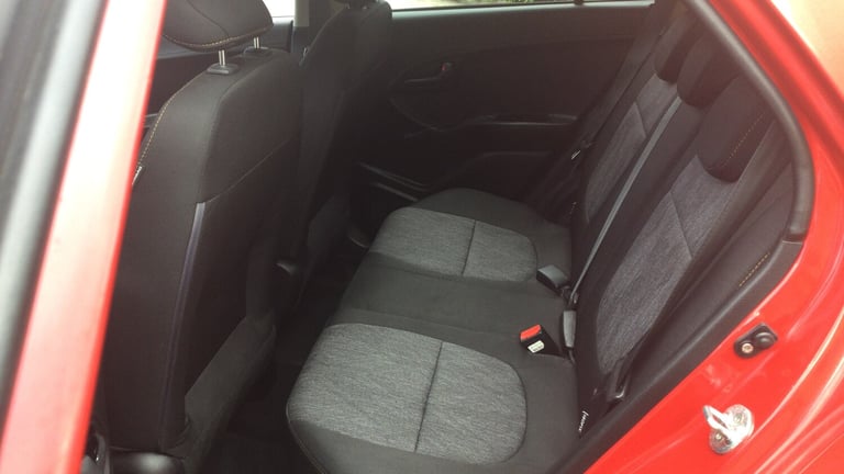 2016 Kia Picanto 1.0 65 1 Air 5dr Petrol Hatchback Hatchback Petrol Manual
