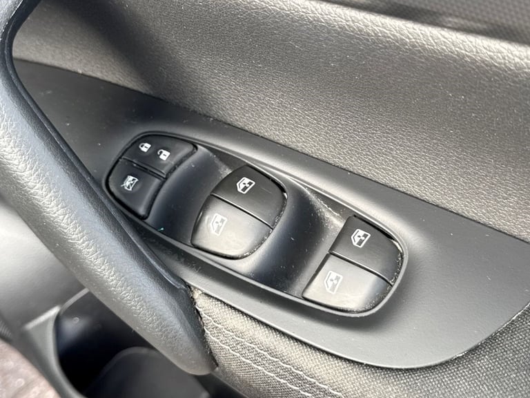 2018 Nissan Qashqai Nissan Qashqai 1.5 N-Connecta 5drs Hatchback Diesel Manual