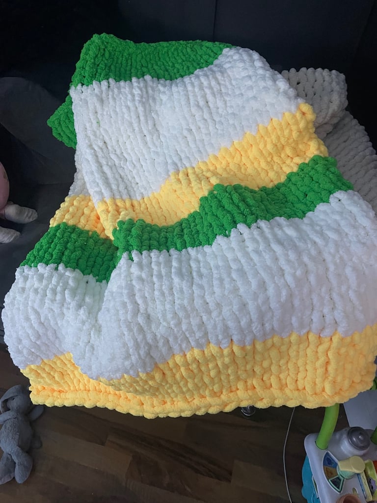  baby blankets hand knitted 