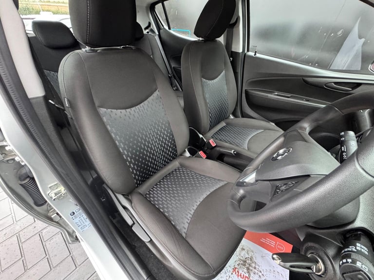  Vauxhall Viva 1.0i SE Euro 6 5dr (a/c) Petrol Manual