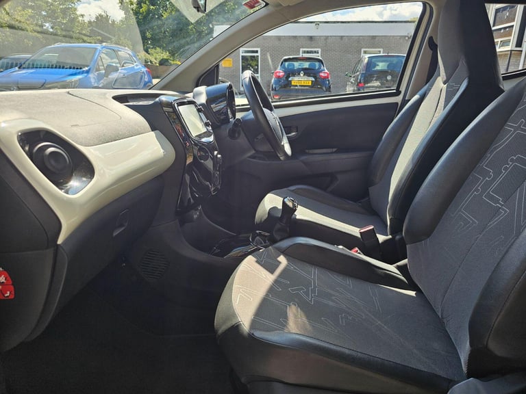TOYOTA AYGO 1.0 VVT-i x-pression 2015